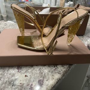 Gianvito Rossi heels.. Great Prom Shoes